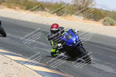 media/Apr-10-2022-SoCal Trackdays (Sun) [[f104b12566]]/Turn 3 Inside (1150am)/